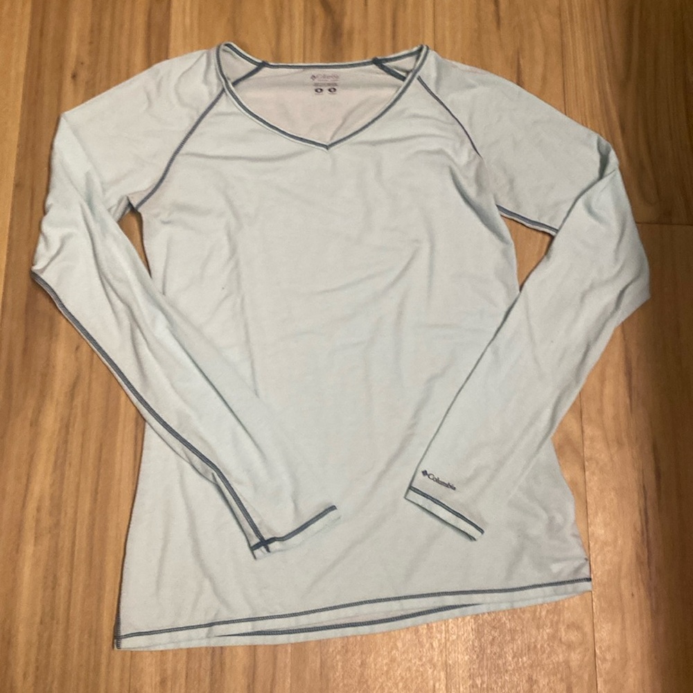 Columbia sportswear top women size M